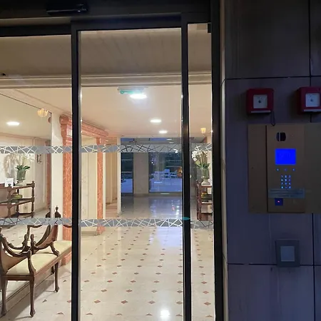 T2 Cosy Paris נואי סור סיין